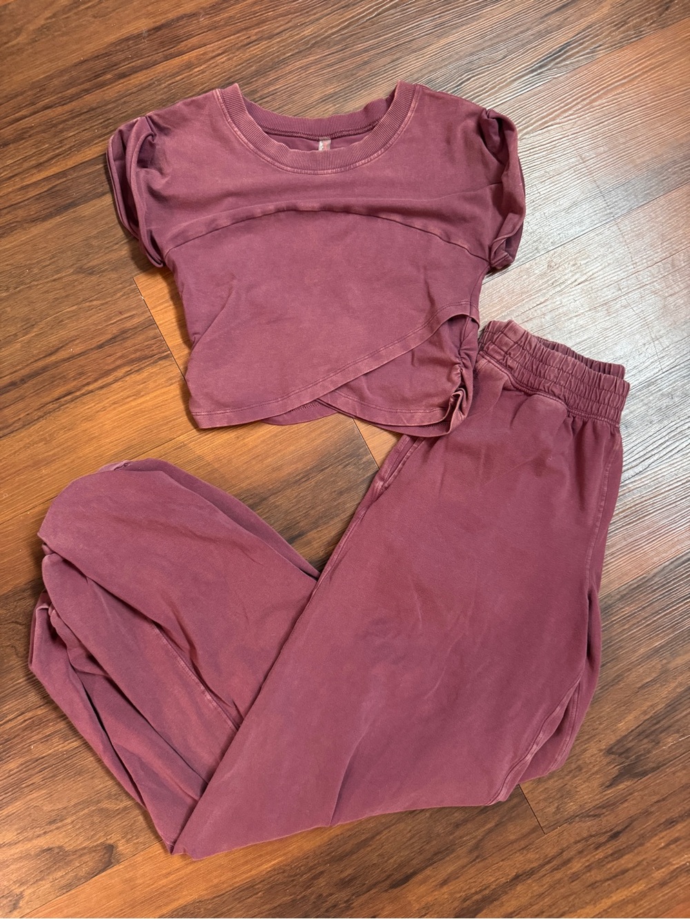 Like new! FP Movement Free People Hot Shot Crossover Set XS